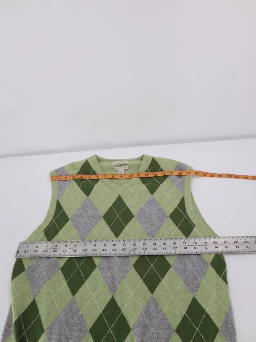 Banana Republic Sweater Vest Men Large cotton Cashmere Green Argyle Vneck Preppy